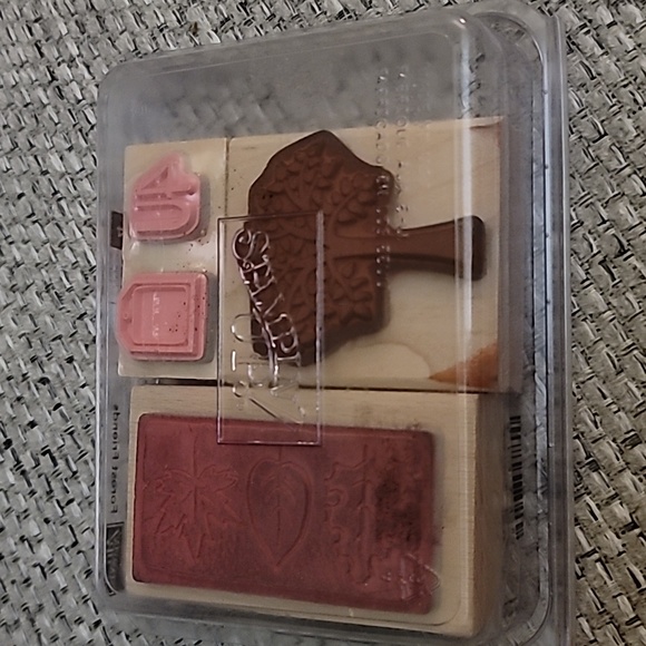 Set of 4 Autumn Themed Rubber Stamp Set - Picture 2 of 2